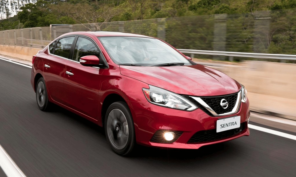 Leia mais sobre o artigo Nissan Sentra volta a brigar entre os sedãs médios